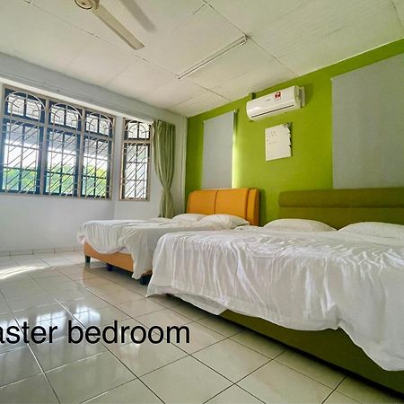Low Season Promotion! 4B12B Max 19 Pax Party House Ipoh Dış mekan fotoğraf